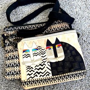 Laurel Burch signature cats shoulder bag